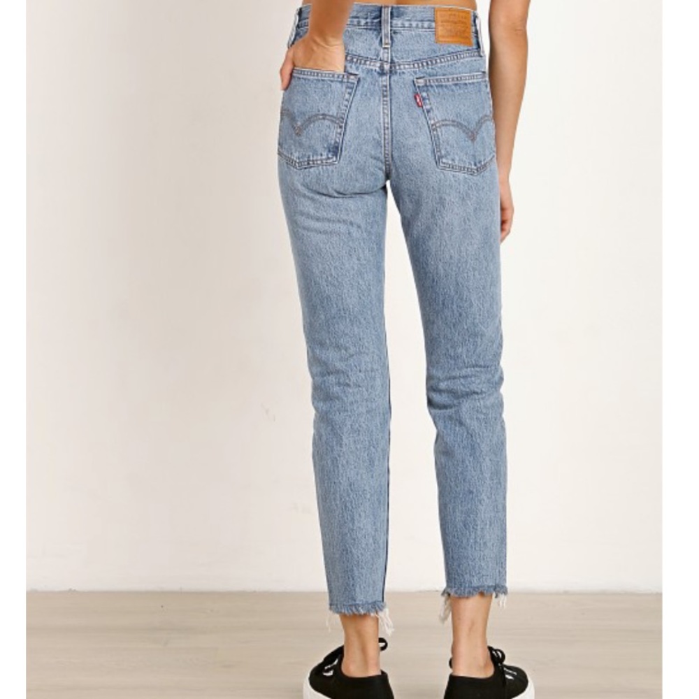 Levi’s Wedgie Icon Fit Jeans Shut Up Raw Hem 29 High Rise